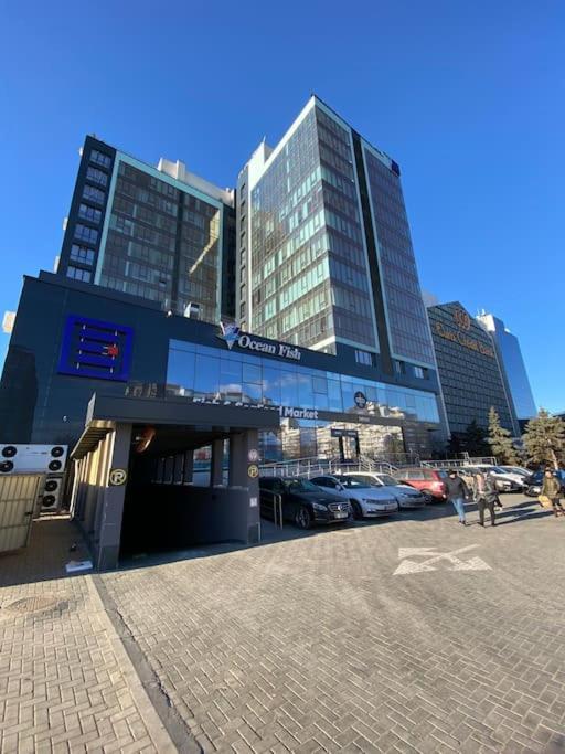 2 Bedroom On Ismail Corner Stefan Cel Mare, New Apartment, Chisinau Center! Exterior foto