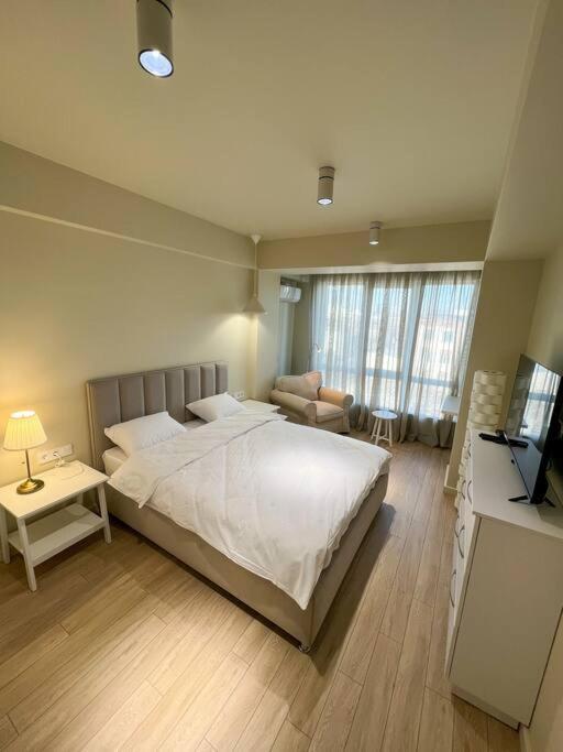 2 Bedroom On Ismail Corner Stefan Cel Mare, New Apartment, Chisinau Center! Exterior foto